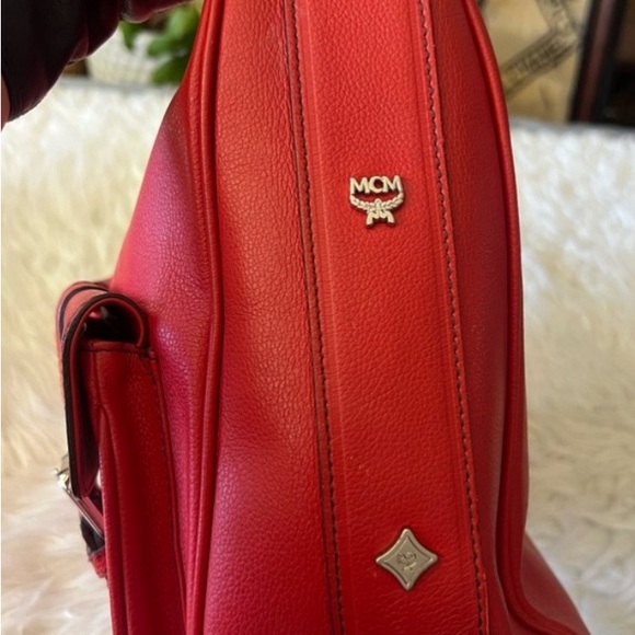 MCM Hobo Shoulder Bag - Picture 4 of 4